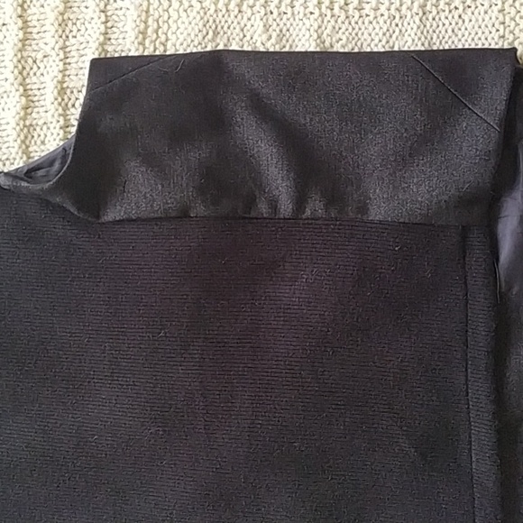 Le 31 Vest with Pocket and Stitching Details - Picture 6 of 12